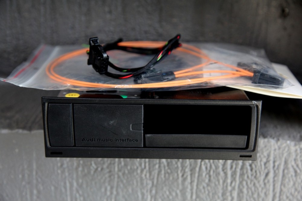 Audi Music Interface(AMI) 2G
