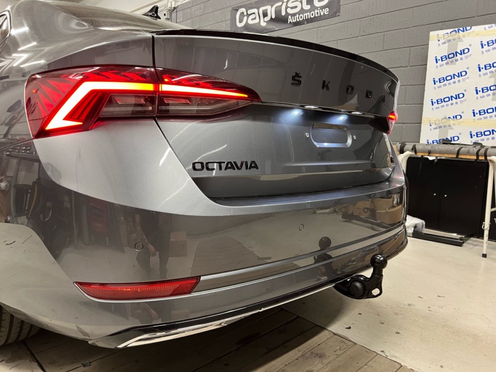 Octavia 4 NX Coupe Originalt svingbart træk - Image 2