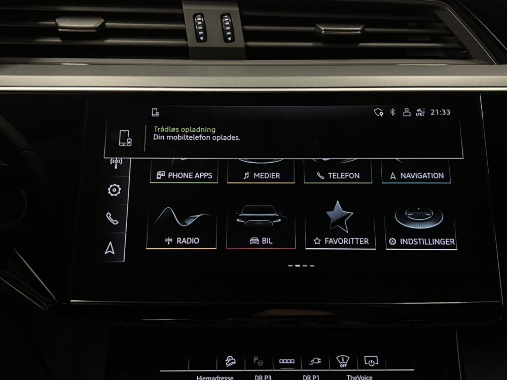 Audi E-Tron orig Phonebox/trådløs opladning - Image 2