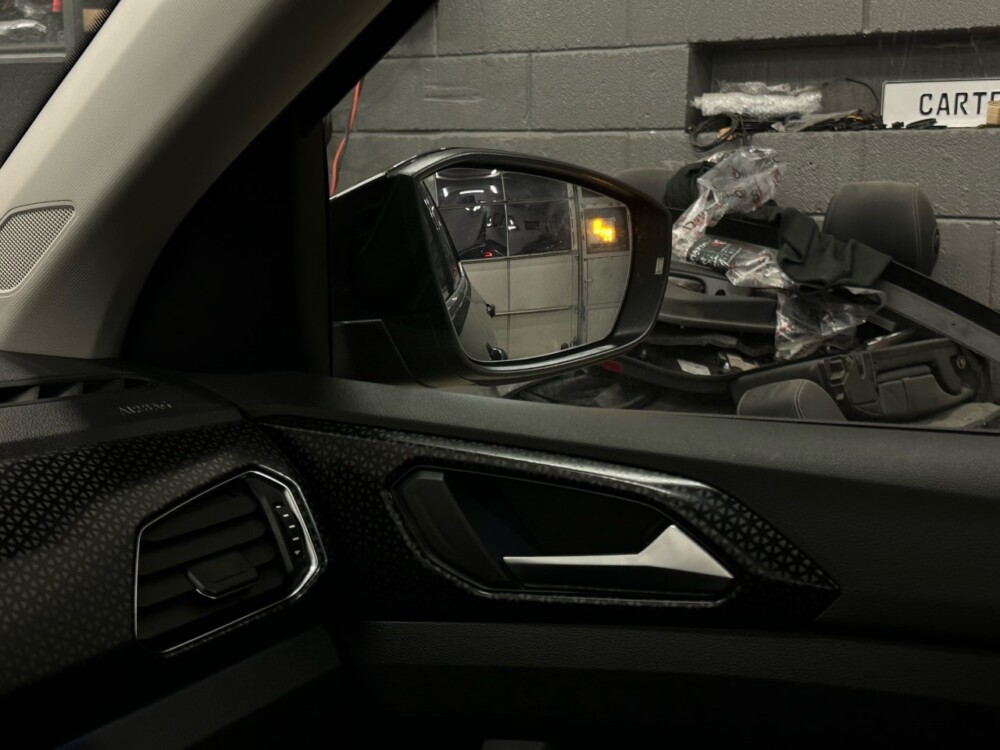 VW T-Cross Blindspot Assist med udkørselsassistent