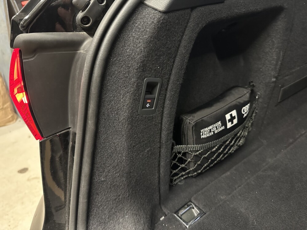 Audi A4 B9 Originalt Svingbart Anhængertræk - Image 2