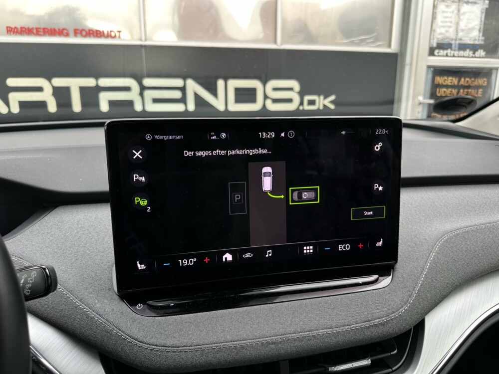 Skoda Enyaq Originalt PLA Park Assist system