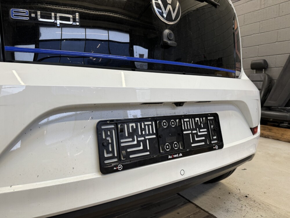 VW UP originalt bakkamera - Image 2
